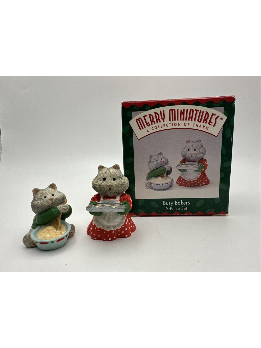 Busy Bakers CATS - 1995 Hallmark Merry Miniatures Christmas Figure